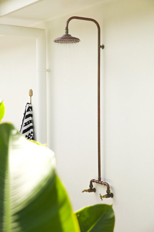 Outdoor Shower Mounting Clips Explained