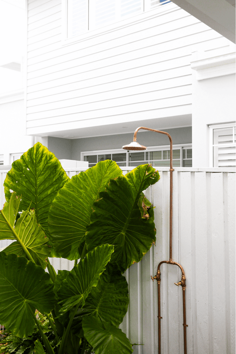 Hot & Cold Water Showers